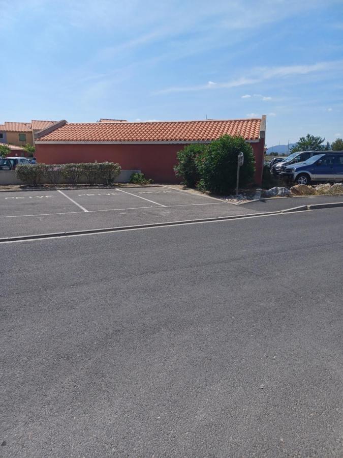 Charmante Villa Dans Village Naturiste Leucate Exterior foto